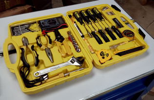 廠家直銷39件套盒裝電訊組合電工工具箱 專業(yè)工具禮品，提升電工工作效率